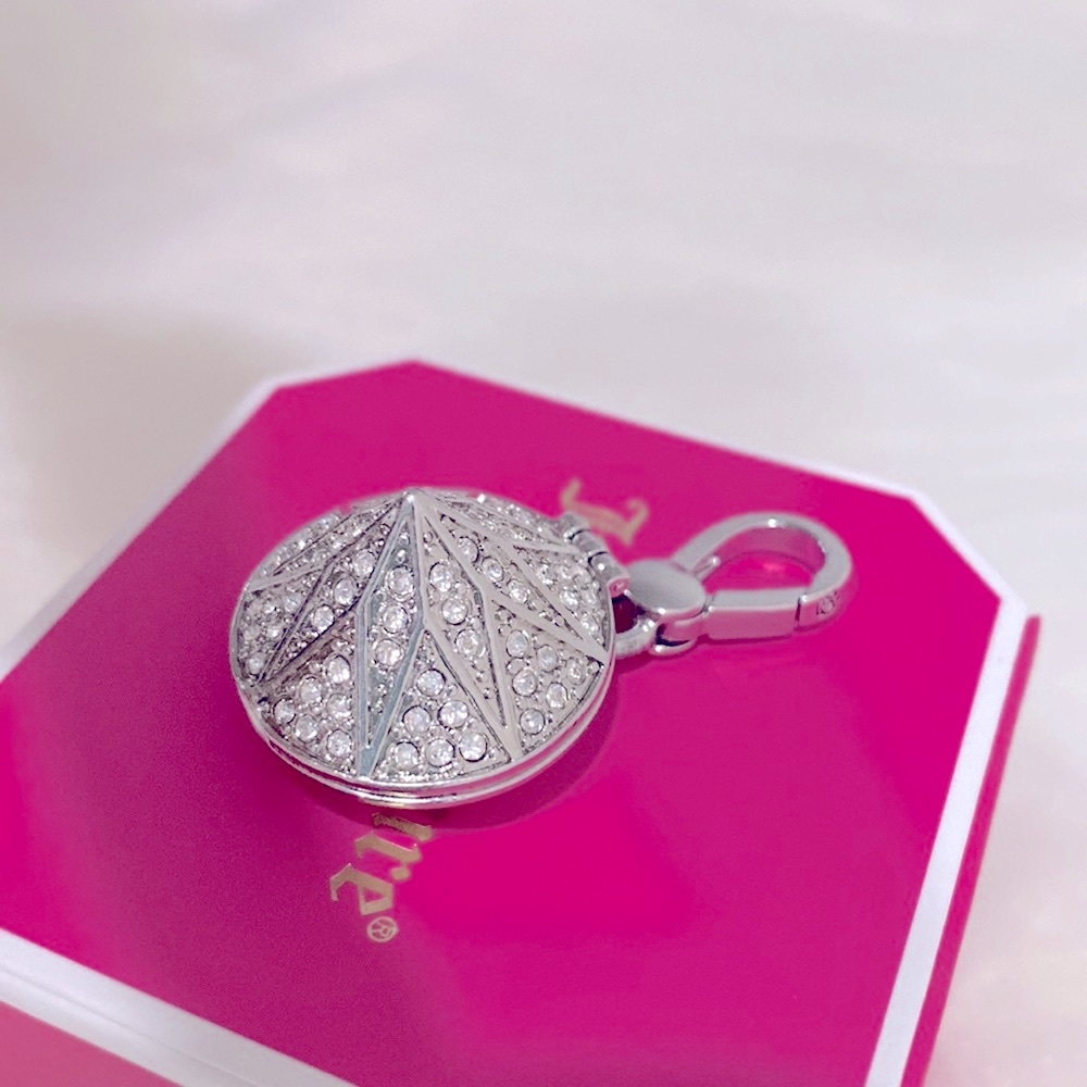 🩷PRICE IS FIRM🩷Juicy Couture Large Diamond Charm NWT - Picture 15 of 16